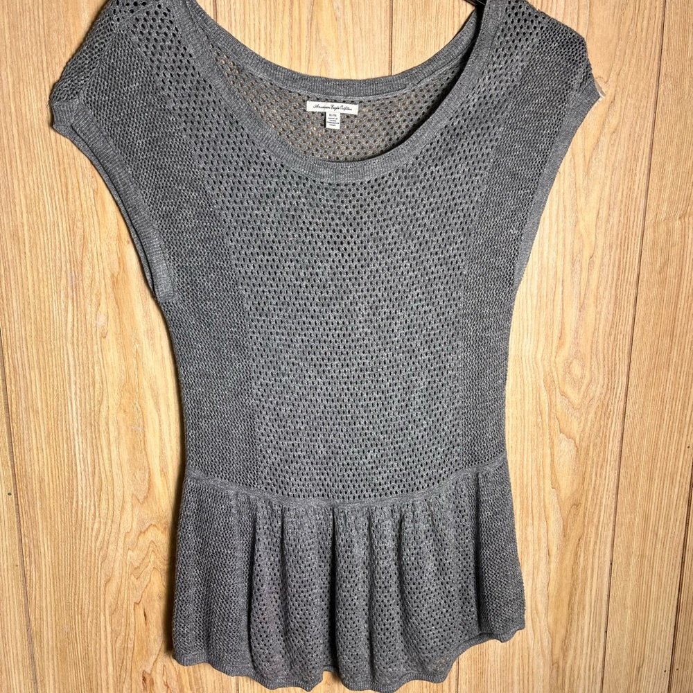 American Eagle Outfitters Gray Knit Peplum Cap-Sleeve Top